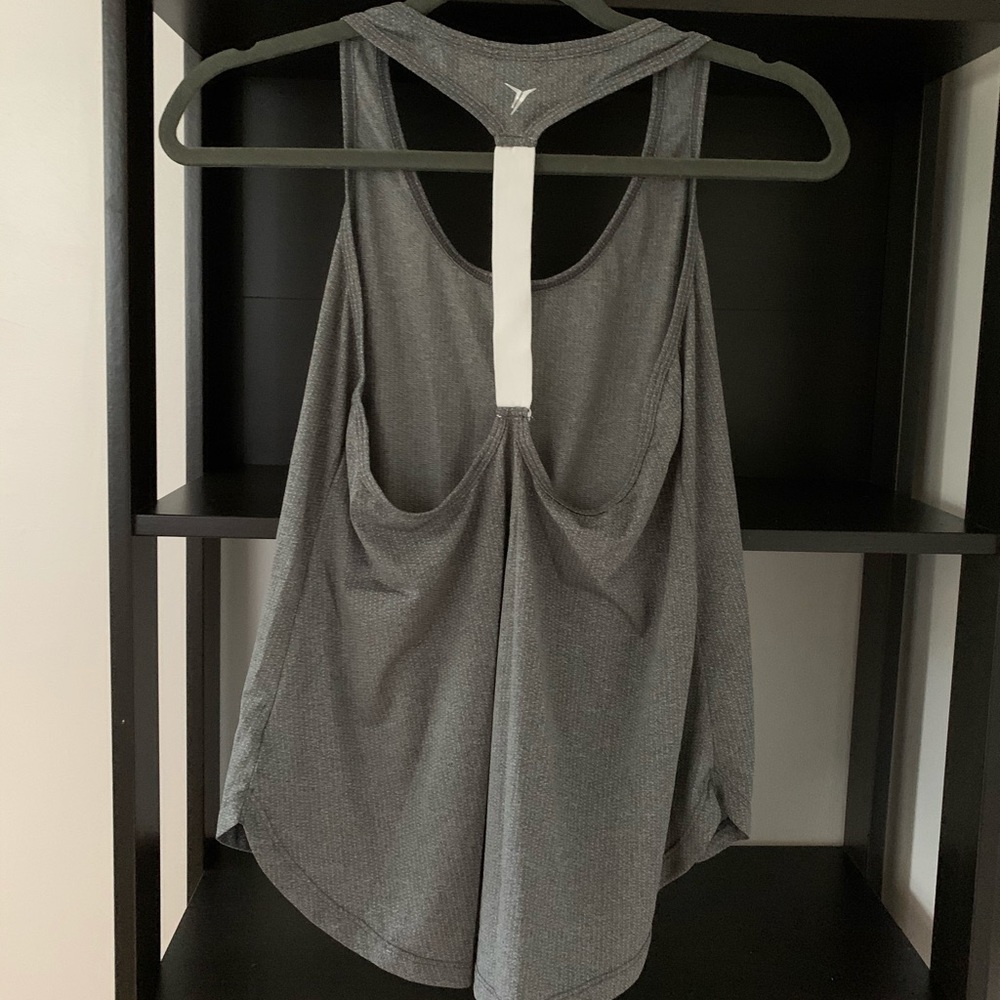 Activewear Tank Top - Picture 3 of 3